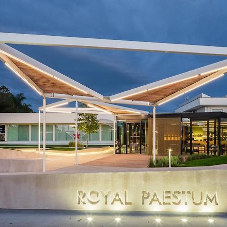 Hotel Royal Paestum Bagian luar foto