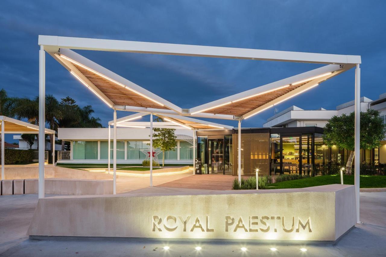 Hotel Royal Paestum Bagian luar foto