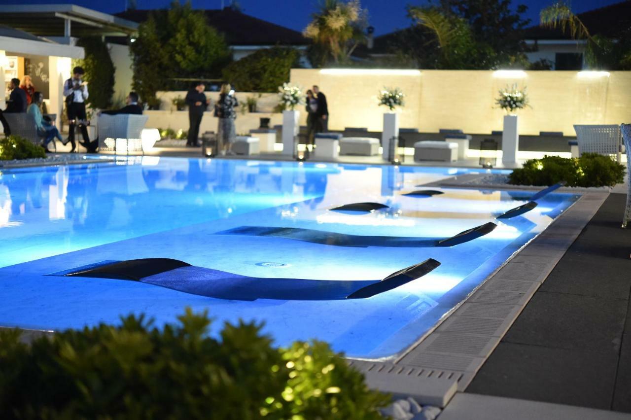 Hotel Royal Paestum Bagian luar foto